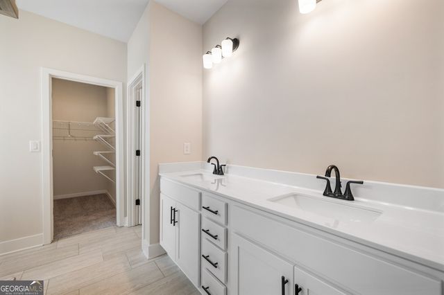 105 Chickadee Court, Auburn, GA 30011