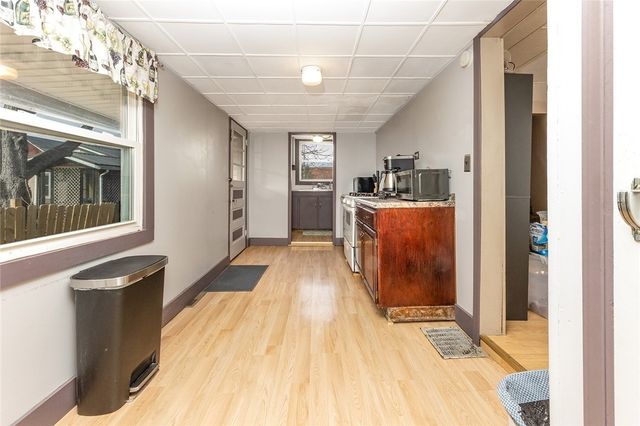 409 Summit St, Grove City Boro, PA 16127