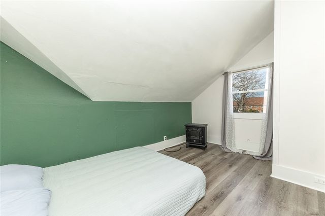 409 Summit St, Grove City Boro, PA 16127