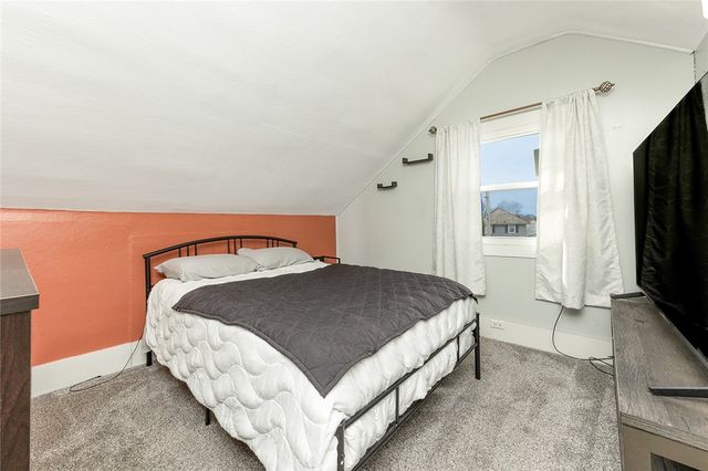 409 Summit St, Grove City Boro, PA 16127