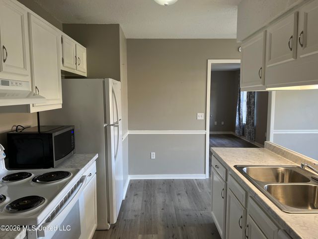 747 Clearmont Drive, Pearl, MS 39208