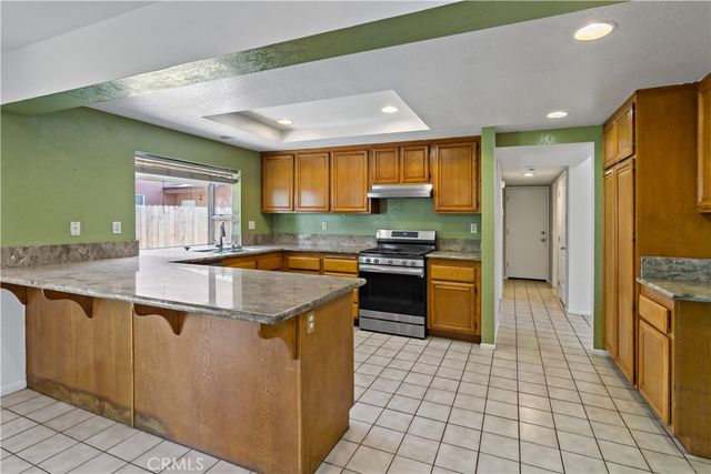 2858 Laureltree Drive, Ontario, CA 91761