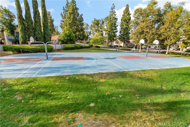 2858 Laureltree Drive, Ontario, CA 91761