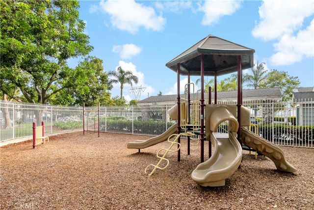 2858 Laureltree Drive, Ontario, CA 91761