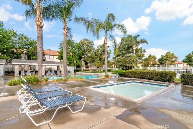 2858 Laureltree Drive, Ontario, CA 91761