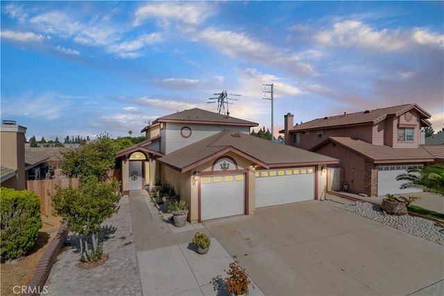2858 Laureltree Drive, Ontario, CA 91761