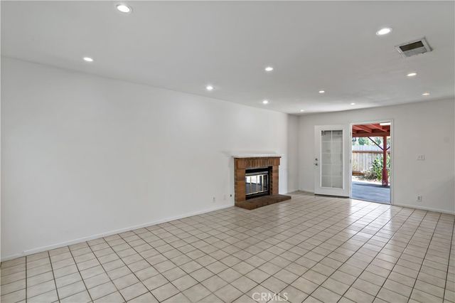 2858 Laureltree Drive, Ontario, CA 91761