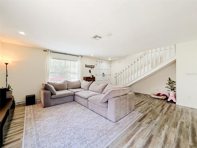 7987 SAGEBRUSH PLACE, Orlando, FL 32822