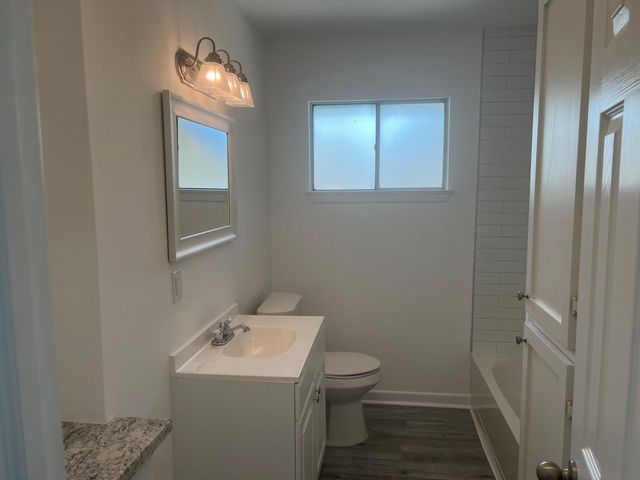 9007 Dunlap Street, Houston, TX 77074