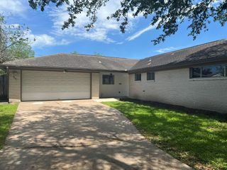 9007 Dunlap Street, Houston, TX 77074