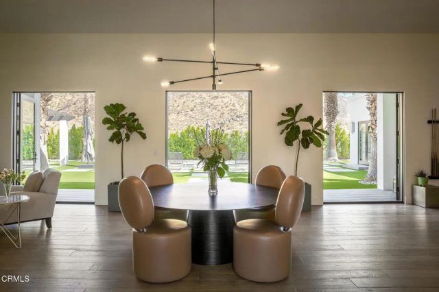 3076 Arroyo Seco, Palm Springs, CA 92264