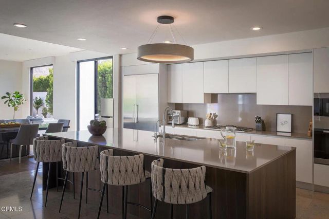 3076 Arroyo Seco, Palm Springs, CA 92264