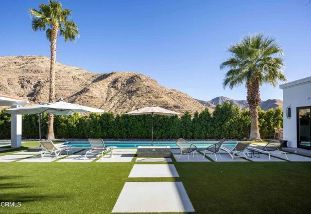 3076 Arroyo Seco, Palm Springs, CA 92264