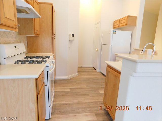 1142 Heavenly Harvest Place 101, Henderson, NV 89002