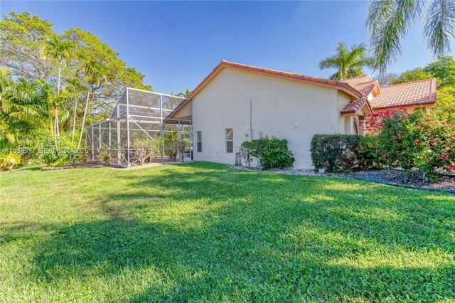 2531 NW 106th Ave, Coral Springs, FL 33065