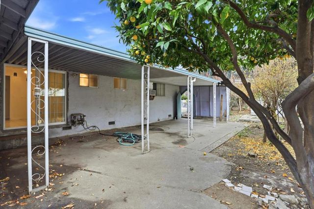 300 N Park Victoria Drive, Milpitas, CA 95035