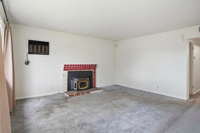 300 N Park Victoria Drive, Milpitas, CA 95035