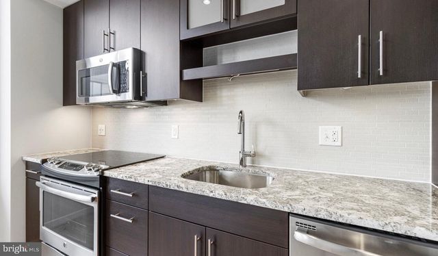 8300 WISCONSIN AVE #3B-1-TH-01, Bethesda, MD 20814