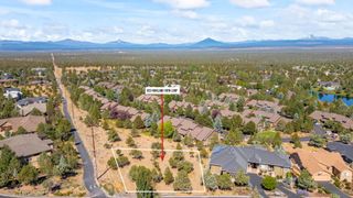 823 Highland View Loop, Redmond, OR 97756