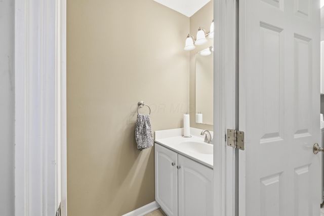 2614 Jefferson Estates Court, Blacklick, OH 43004