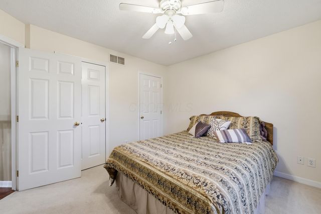 2614 Jefferson Estates Court, Blacklick, OH 43004