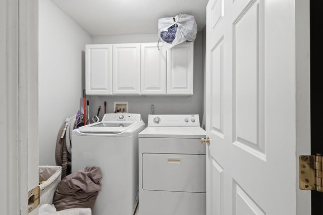 2614 Jefferson Estates Court, Blacklick, OH 43004