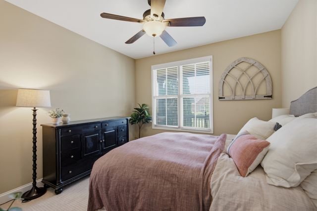 2000 Callaway Park Pl, Thompsons Station, TN 37179