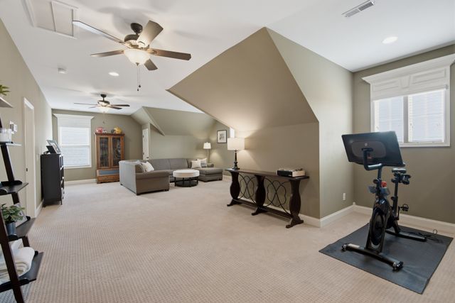 2000 Callaway Park Pl, Thompsons Station, TN 37179