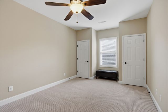 2000 Callaway Park Pl, Thompsons Station, TN 37179