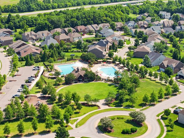 2000 Callaway Park Pl, Thompsons Station, TN 37179