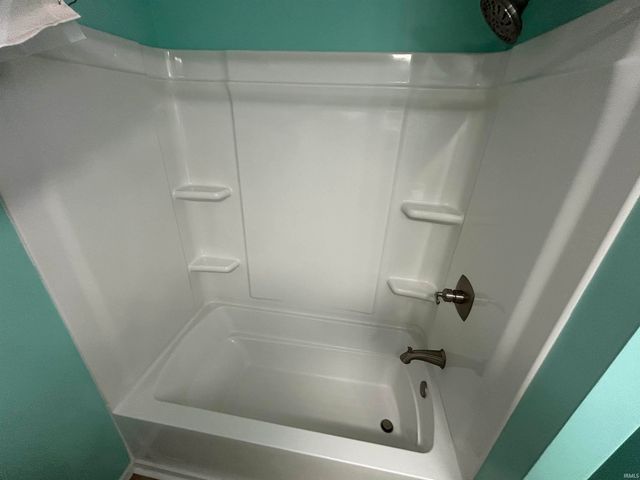 1806 College Avenue, Vincennes, IN 47591