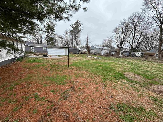 1806 College Avenue, Vincennes, IN 47591