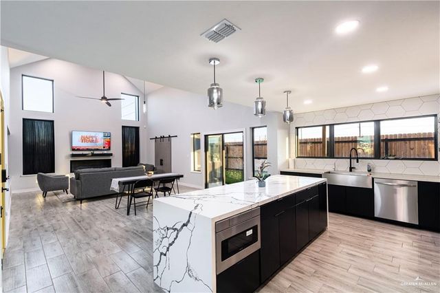 2605 Ulex Avenue, Mcallen, TX 78504