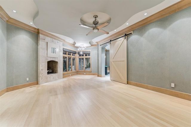 1916 Mulholland Drive, Edmond, OK 73012