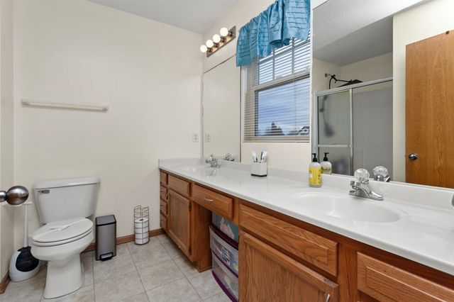 1003 10th Avenue SE, Altoona, IA 50009