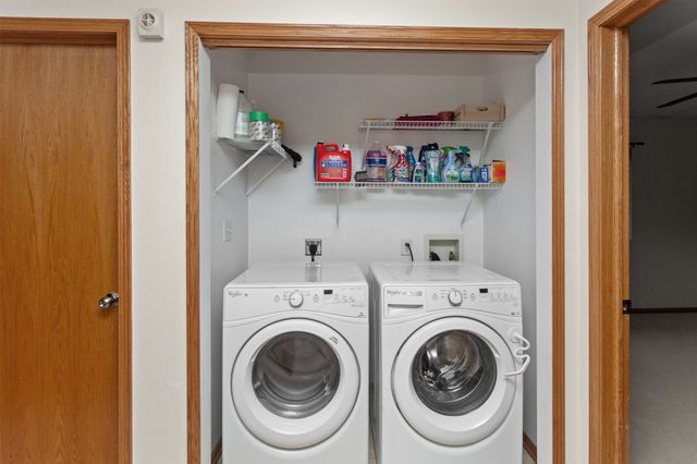 1003 10th Avenue SE, Altoona, IA 50009