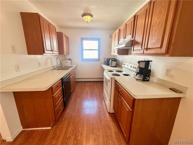 537 77th Street, Niagara Falls, NY 14304