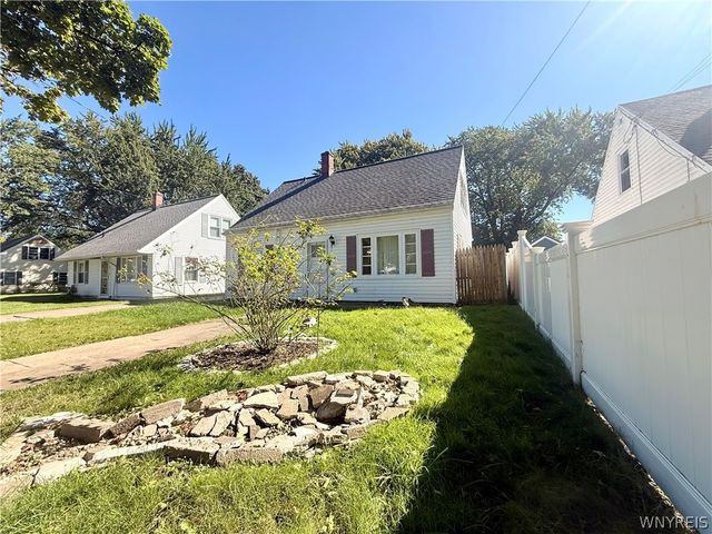 537 77th Street, Niagara Falls, NY 14304