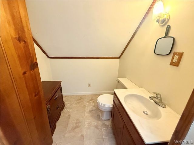 537 77th Street, Niagara Falls, NY 14304