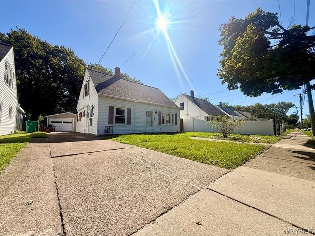 537 77th Street, Niagara Falls, NY 14304
