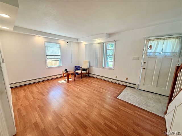537 77th Street, Niagara Falls, NY 14304