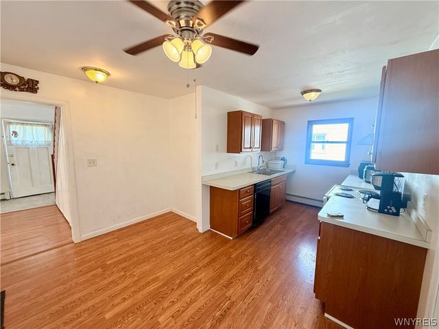 537 77th Street, Niagara Falls, NY 14304