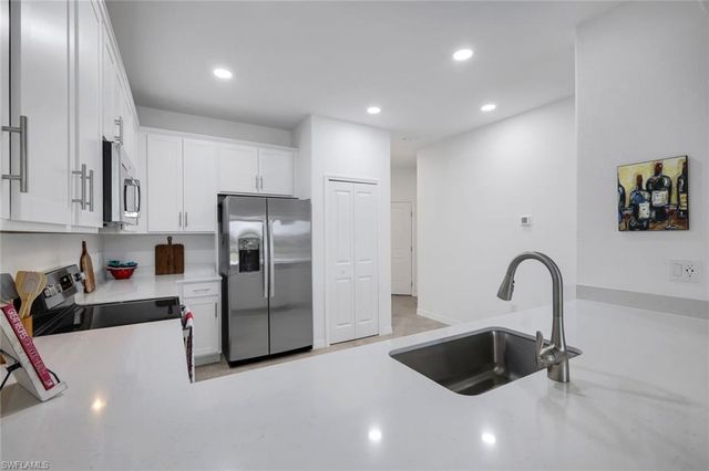 2175 Dragonfruit WAY, Naples, FL 34120