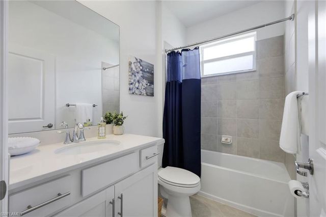 2175 Dragonfruit WAY, Naples, FL 34120