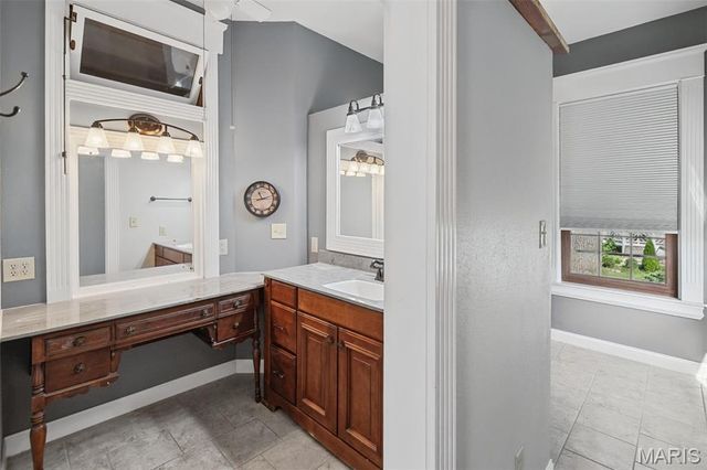 536 E 6th Street, Alton, IL 62002