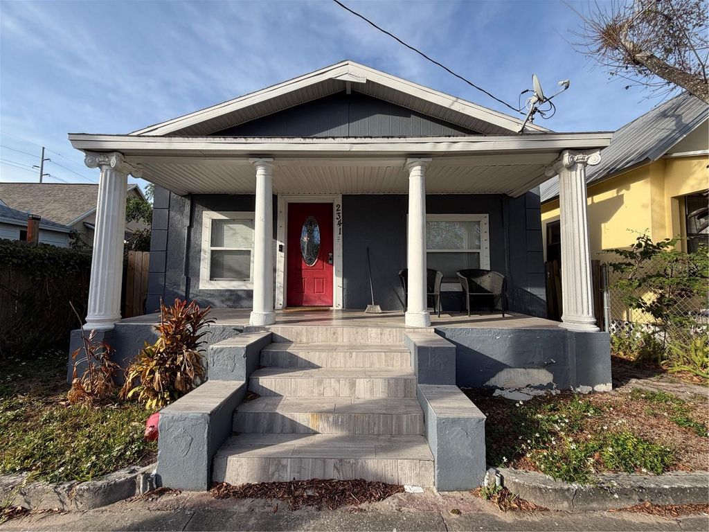 2341 W WALNUT STREET, Tampa, FL 33607
