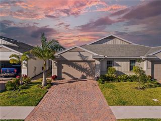 1059 Enbrook LOOP, Naples, FL 34114