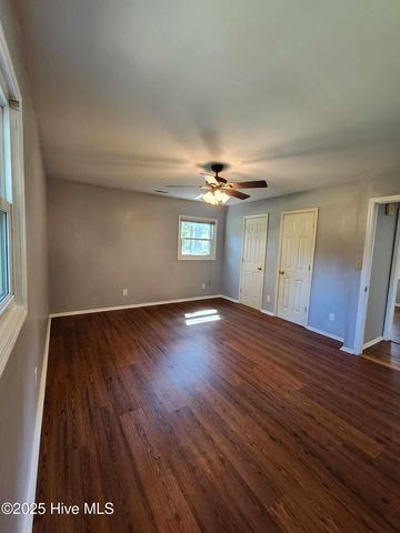 106 Hunters Trail, Elizabeth City, NC 27909