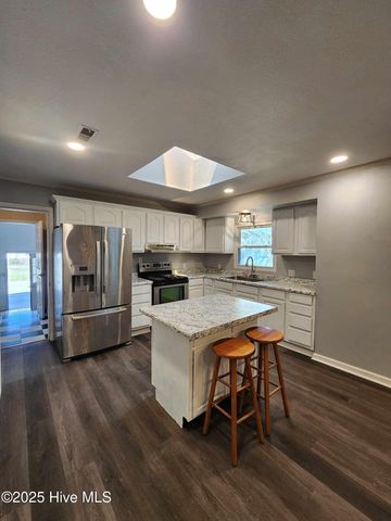 106 Hunters Trail, Elizabeth City, NC 27909