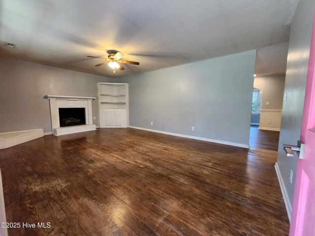 106 Hunters Trail, Elizabeth City, NC 27909